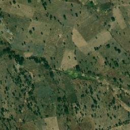 Satellite imagery of Hoséré Komba, CM