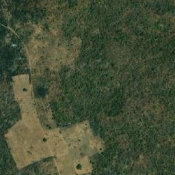 Satellite imagery of Hoséré Nanga, CM