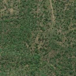 Satellite imagery of Hoséré Gadapéla, CM