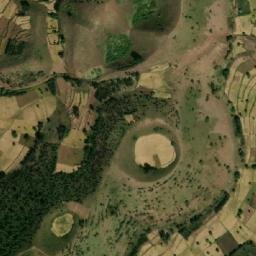Satellite imagery of Mendīfa Isate Gemora YeFelek’ebet, ET