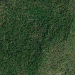 Satellite imagery of Hoséré Poumpo, CM