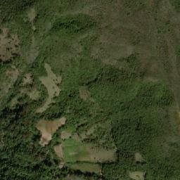 Satellite imagery of Cerro El Duque, VE