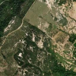 Satellite imagery of Fila del Verde, VE