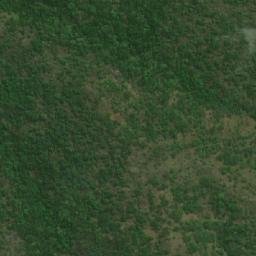 Satellite imagery of Hoséré Tong Labo, CM