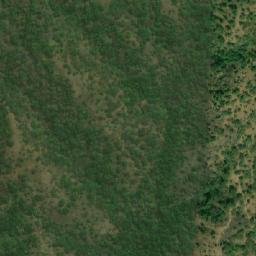 Satellite imagery of Hoséré Tong Labo, CM