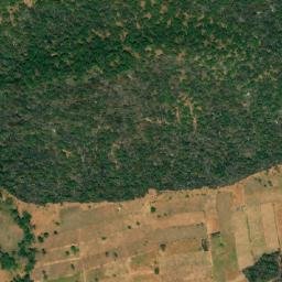 Satellite imagery of Hoséré Pené, CM