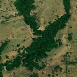 Satellite imagery of Fila La Esmeralda, VE