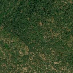 Satellite imagery of Hoséré Ta Ngour, CM