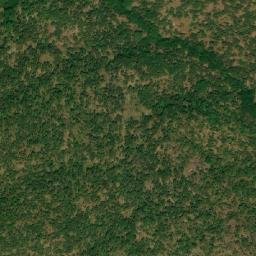 Satellite imagery of Hoséré Ta Ngour, CM