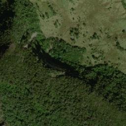 Satellite imagery of Cerros Las Copas, VE