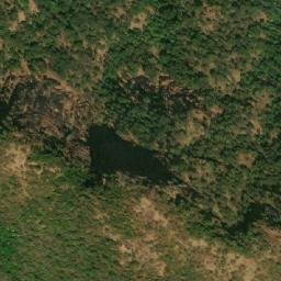 Satellite imagery of Ngao Ngoundou, CM
