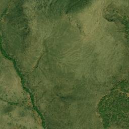 Satellite imagery of Hoséré Djinga, CM