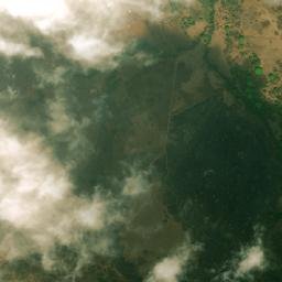 Satellite imagery of Hoséré Tapoa, CM