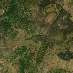 Satellite imagery of Hoséré Koumbi, CM