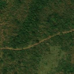 Satellite imagery of Hosséré Ngabo, CM
