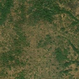 Satellite imagery of Hoséré Kewa, CM