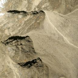 Satellite imagery of cairn, VE
