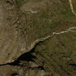 Satellite imagery of cairn, VE