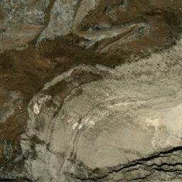 Satellite imagery of cairn, VE