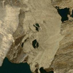 Satellite imagery of cairn, VE
