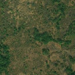 Satellite imagery of Hoséré Nana, CM