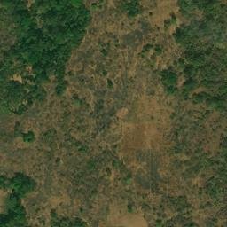 Satellite imagery of Hoséré Nana, CM
