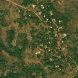 Satellite imagery of Ngo Banyan, CM