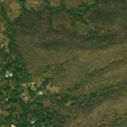 Satellite imagery of Ngo Banyan, CM