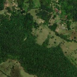 Satellite imagery of Alto Media Luna, CO