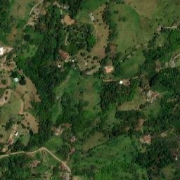 Satellite imagery of Alto Media Luna, CO
