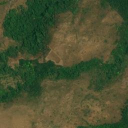 Satellite imagery of Kom Mombi, CM