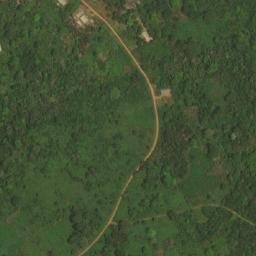 Satellite imagery of Nchang, CM