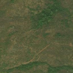Satellite imagery of Fomdoum, CM