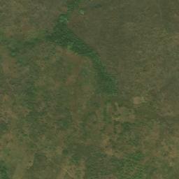 Satellite imagery of Fomdoum, CM