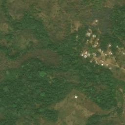 Satellite imagery of Fomdoum, CM