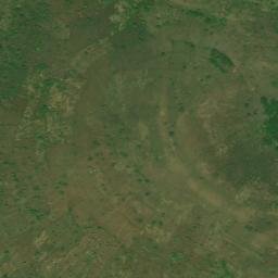 Satellite imagery of Mfombèn, CM