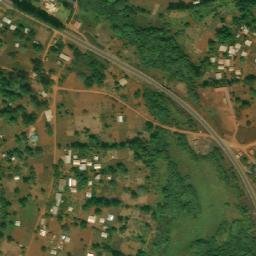 Satellite imagery of Djangue, CM