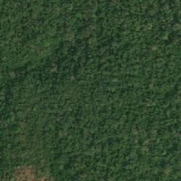 Satellite imagery of Mbaretkanga, CM