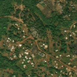 Satellite imagery of Longbem, CM