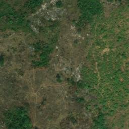 Satellite imagery of Nkwongoum, CM