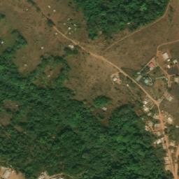 Satellite imagery of La'ngwe, CM