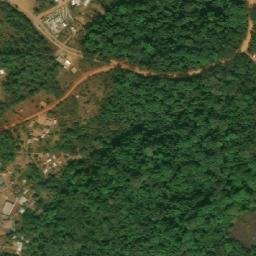 Satellite imagery of La'ngwe, CM