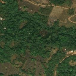 Satellite imagery of La'ngwe, CM
