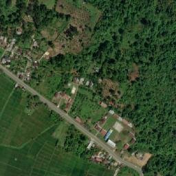 Satellite imagery of Gle Putoh, ID