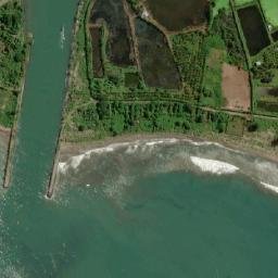Satellite imagery of Ujung Muloh, ID