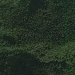 Satellite imagery of Etinde, CM