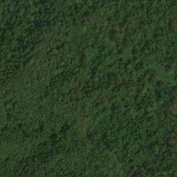 Satellite imagery of Etinde, CM