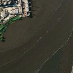 Satellite imagery of Pointe Bonabéri, CM