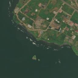 Satellite imagery of Batoki Rock, CM