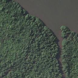 Satellite imagery of Pointe Docteur, CM
